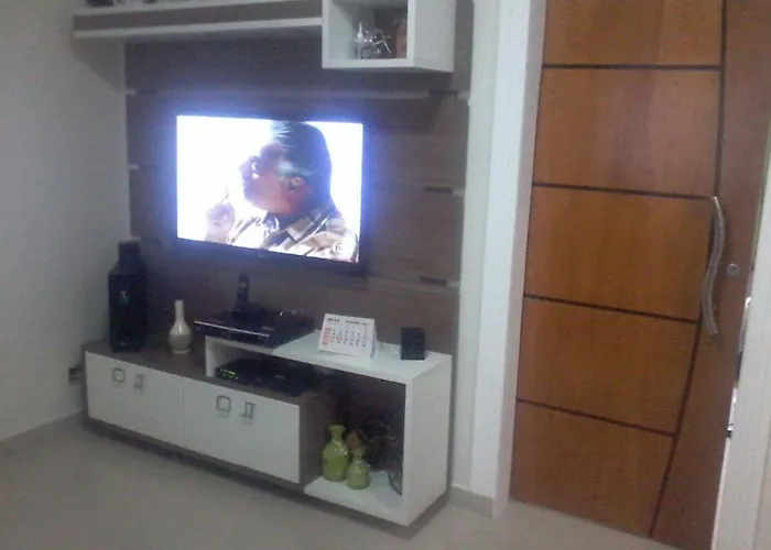 Temporada Apto No Guaruja,2 Quartos